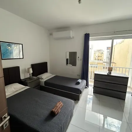 Park Lane Experience * Gzira